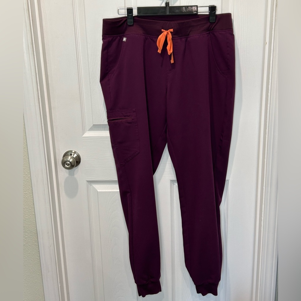 Figs Deep Purple Zamora Jogger LT